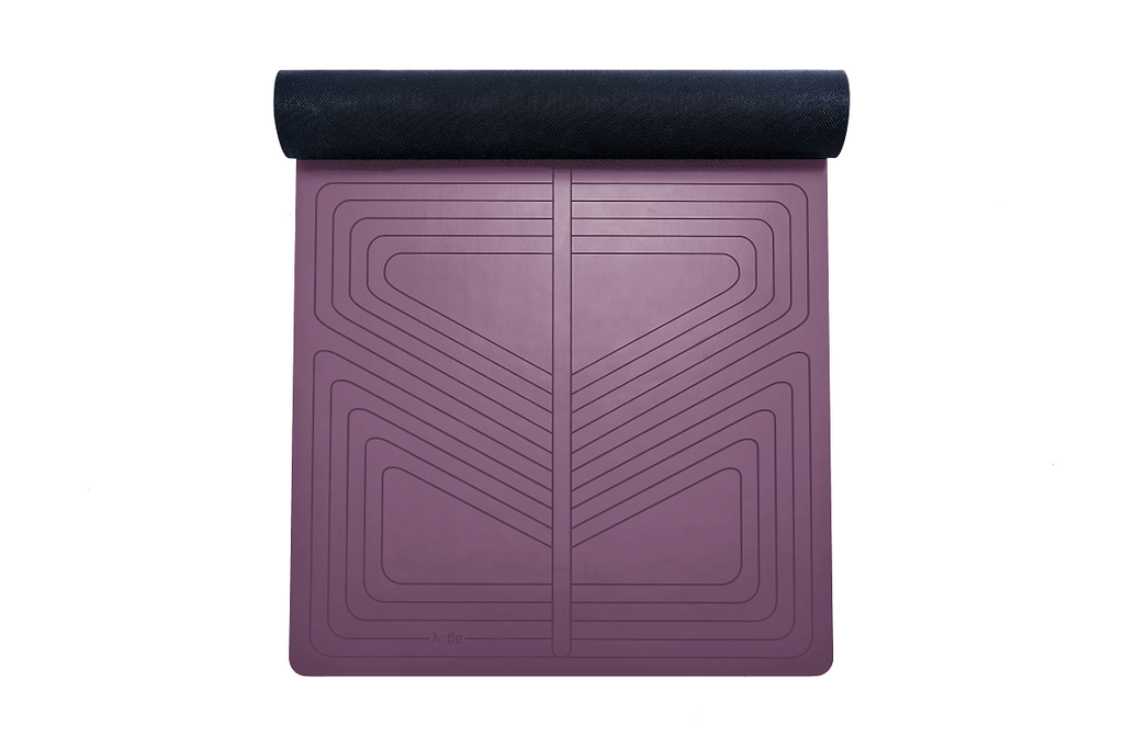 The WARRIOR PRO+ is a premium yoga mat that provides exceptional all-around grip even when wet. The unique Focus Alignment™ pattern serves a dual purpose – not only helps with general alignment, but it is also designed to act as a built-in focal point that anchors your awareness and grounds you in the present moment.